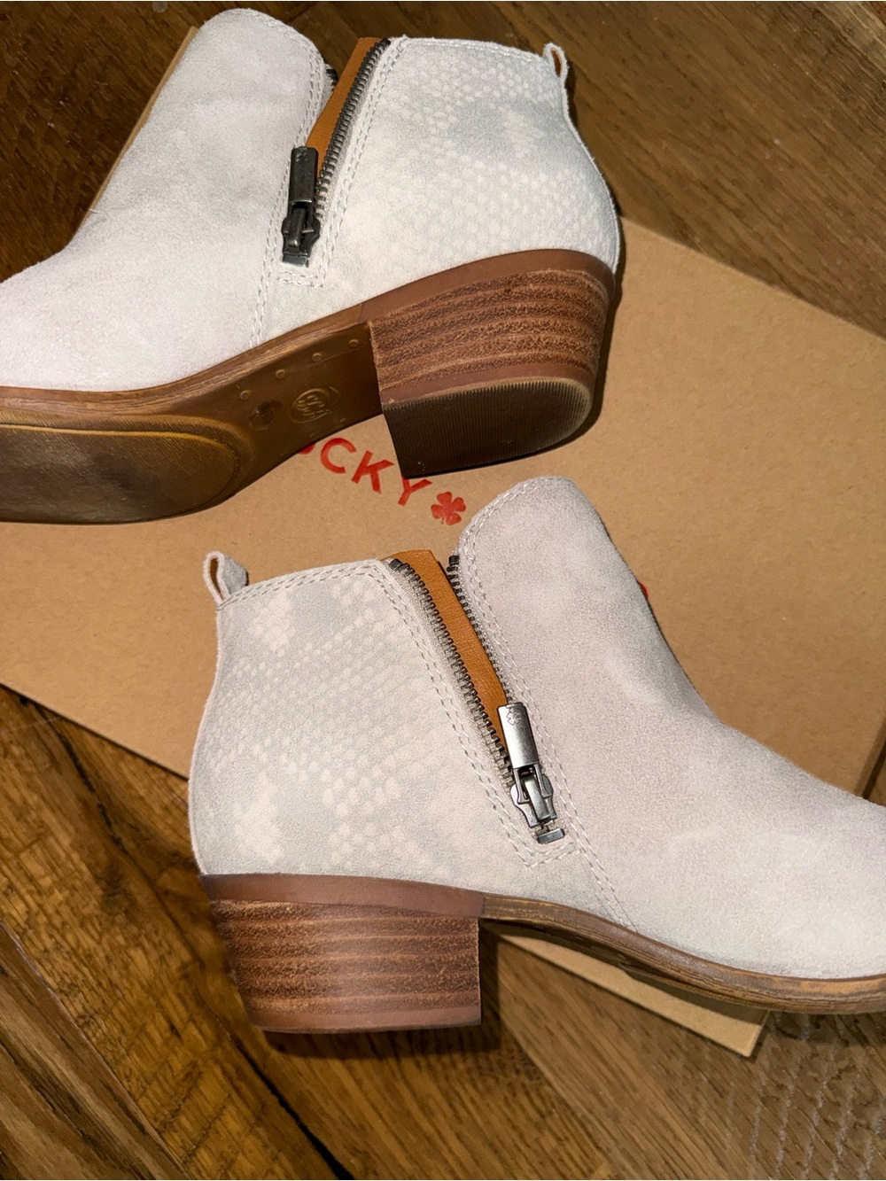 Lucky Brand Light Gray Suede Ankle Booties with Stacked Heel
